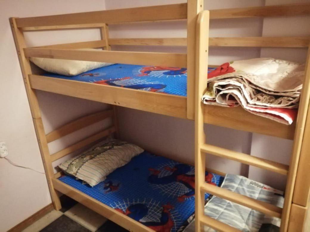 Sev group hostel Jerevan Buitenkant foto